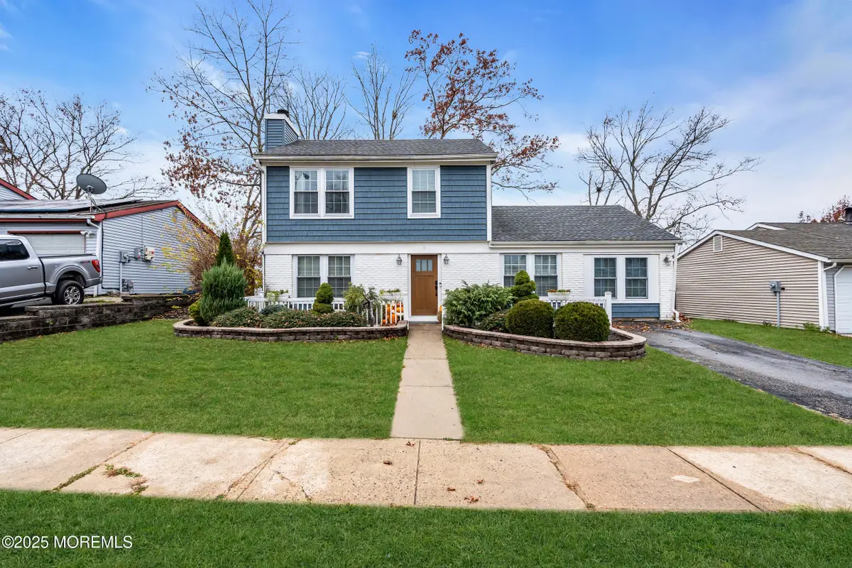 5 Sloop Court, Barnegat, NJ 08005 - Image #1