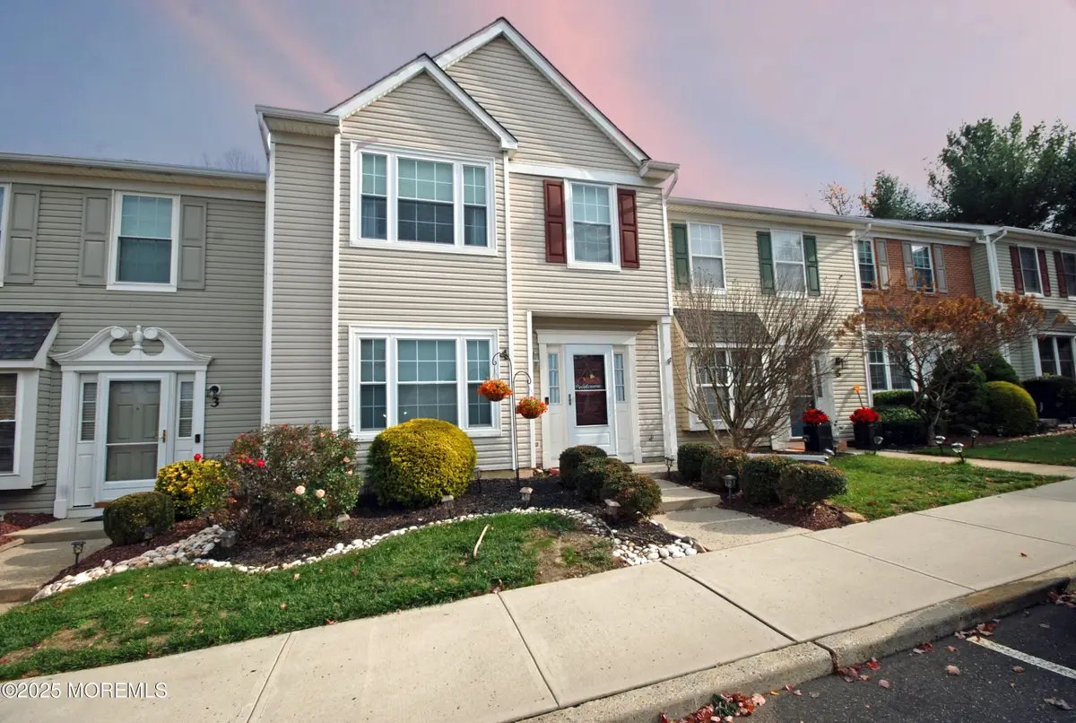 19 Haverford Court #4, Freehold, NJ 07728 - Image #1