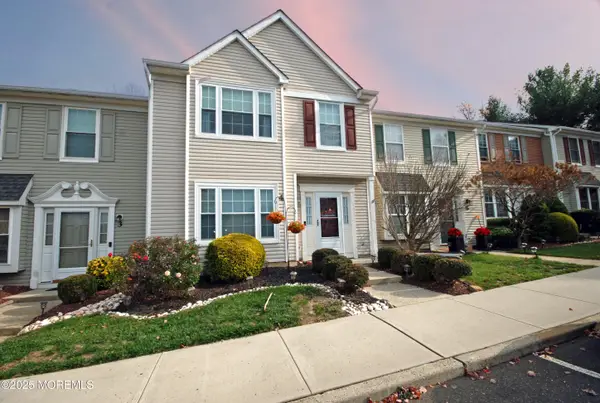 19 Haverford Court #4, Freehold, NJ 07728