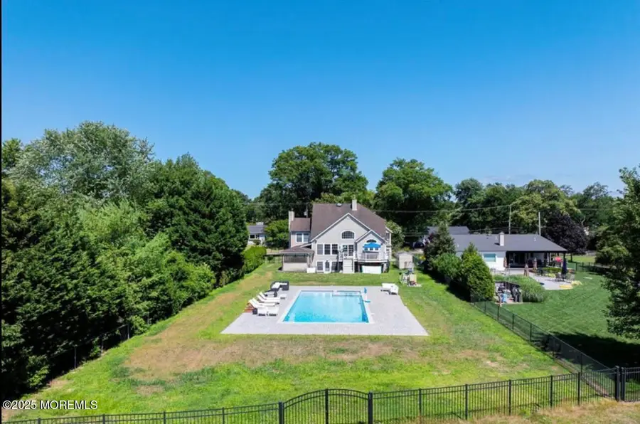 186 Whalepond Road, Oakhurst, NJ 07755 - Image #2