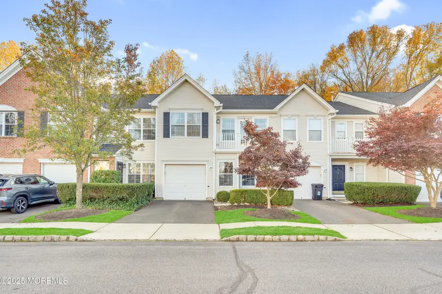 25 Sunningdale Circle, Manalapan Township, NJ 07726 - Image #3