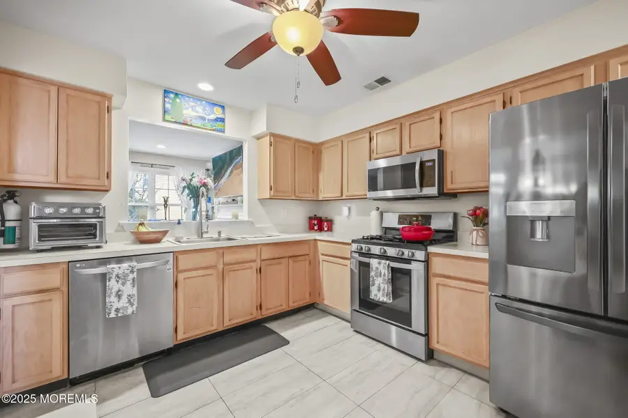 761 Banyan Court, Morganville, NJ 07751 - Image #3