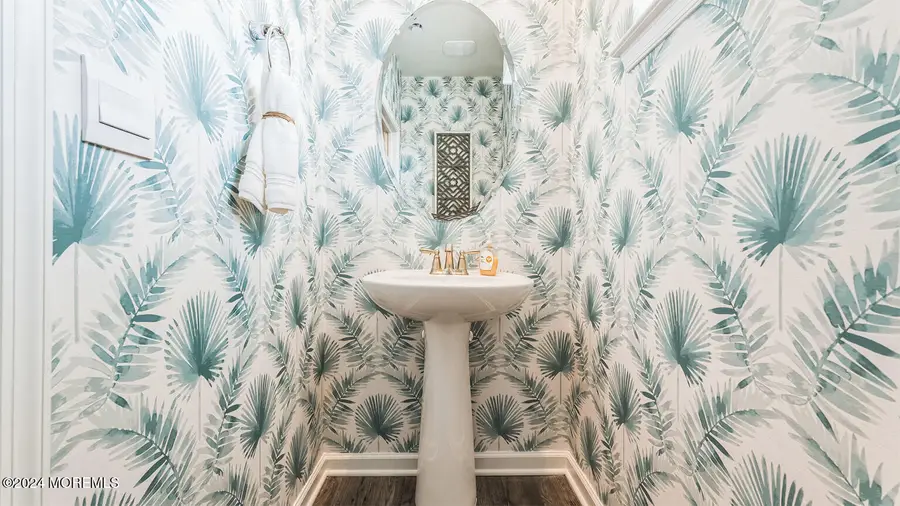 52 Victoria Gardens Square, Neptune, NJ 07753 - Image #3