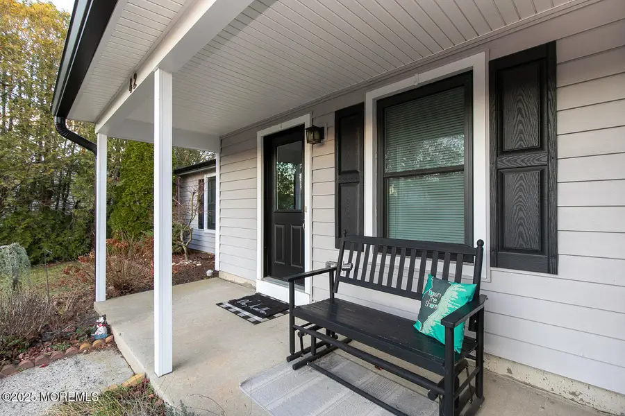 42 Peachstone Road, Howell, NJ 07731 - Image #3