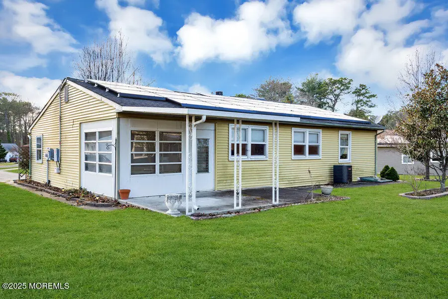 9 Apple Lane, Whiting, NJ 08759 - Image #2