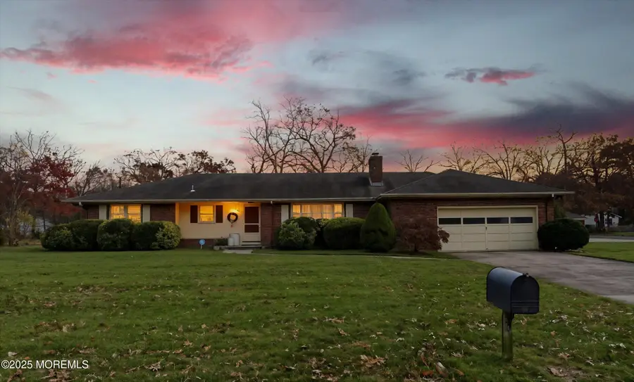 649 Spray Avenue, Beachwood, NJ 08722 - Image #3