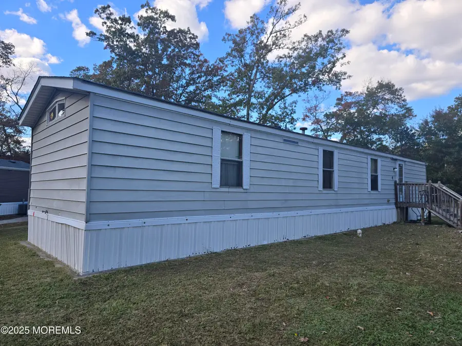 2300 Massachusetts Avenue #4, Toms River, NJ 08755 - Image #2