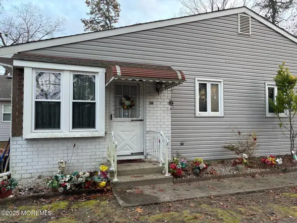 3 Swift Circle #D, Whiting, NJ 08759