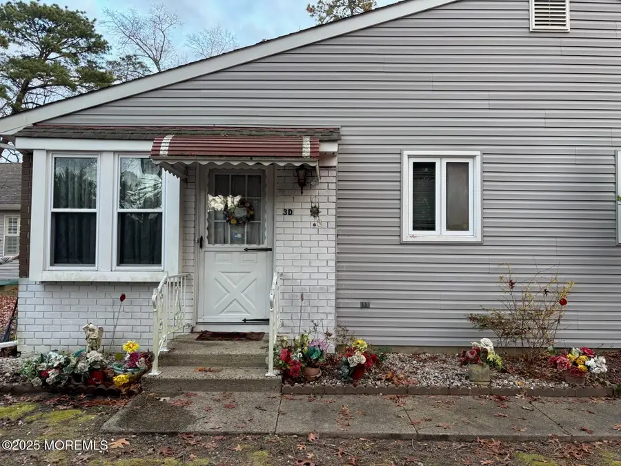 3 Swift Circle #D, Whiting, NJ 08759 - Image #3