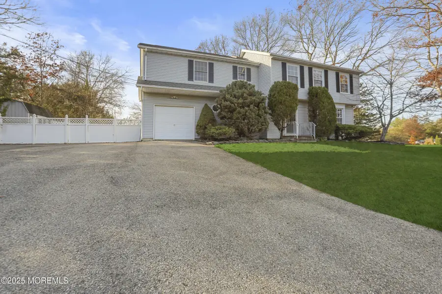 1634 Old Freehold Road, Toms River, NJ 08755 - Image #2