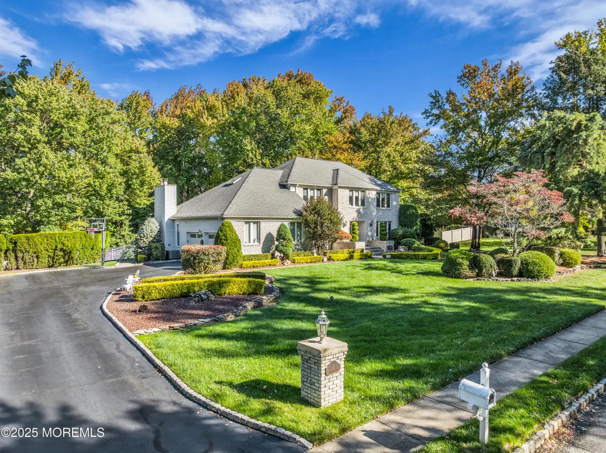 7 Red Coach Lane, Holmdel, NJ 07733 - Image #1