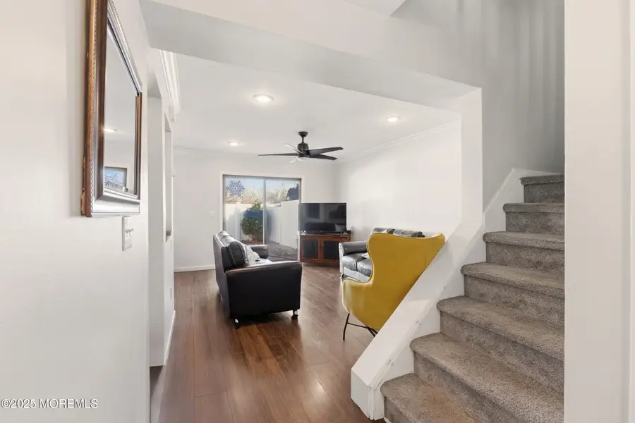 7 Tracey Court, Howell, NJ 07731 - Image #3