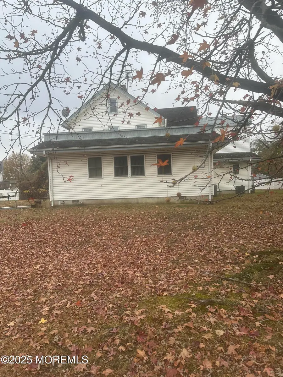 795 Harmony Road, Middletown, NJ 07748 - Image #3