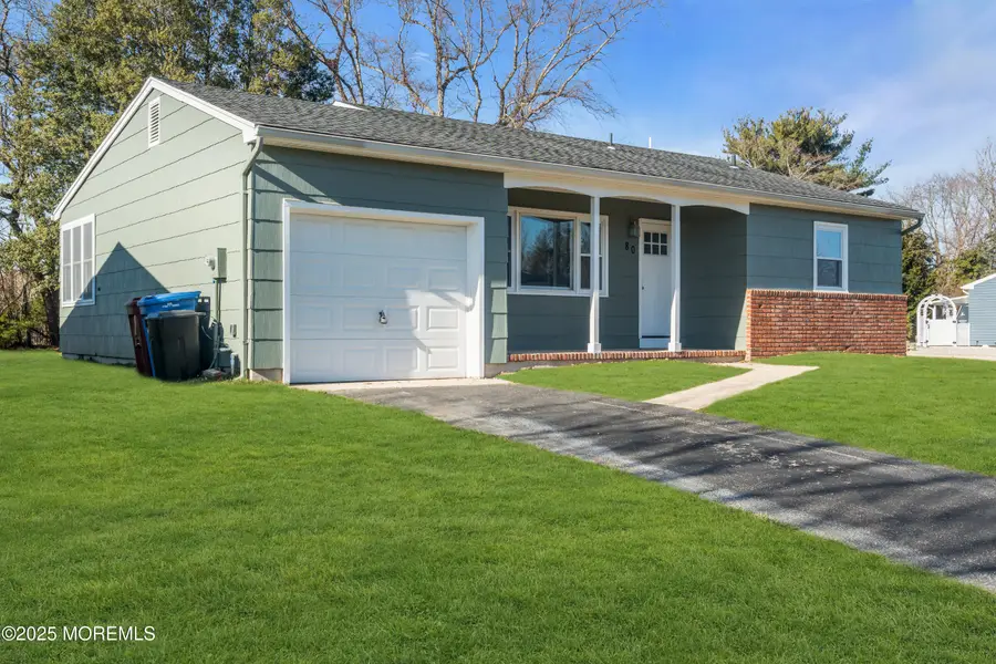 80 Brakenbury Drive, Toms River, NJ 08757 - Image #2