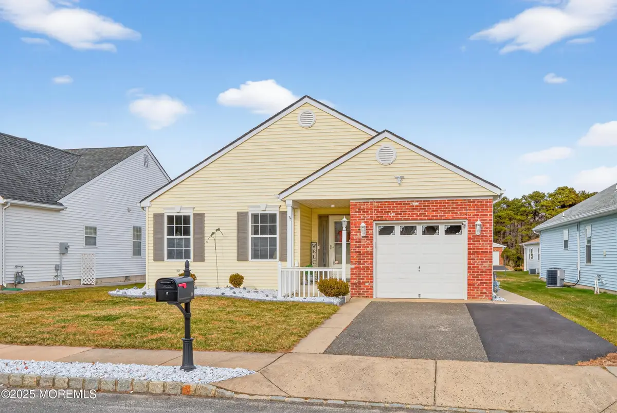 30 Winterton Drive, Toms River, NJ 08757 - Image #1