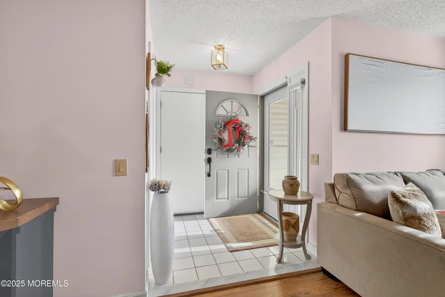 30 Winterton Drive, Toms River, NJ 08757 - Image #3