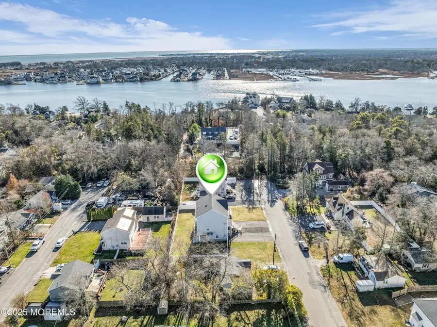 315 Parisen Avenue, Bayville, NJ 08721 - Image #3