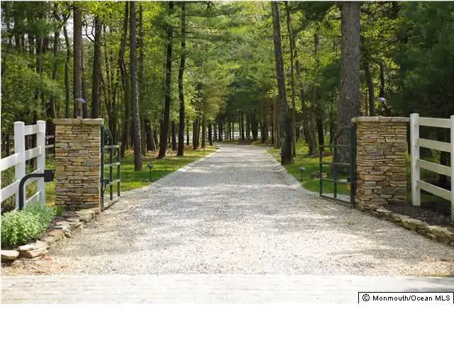 24 Squankum Road, Colts Neck, NJ 07722 - Image #2