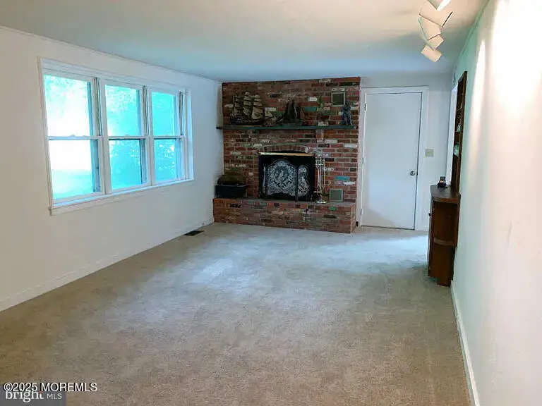 12 Homestead Lane, Roosevelt, NJ 08555 - Image #2