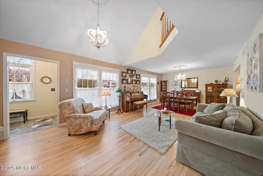 69 Chestnut Court, Brick, NJ 08723 - Image #3