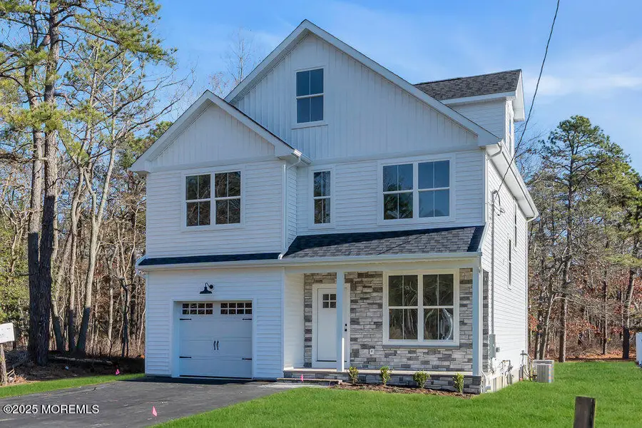 293 Trenton Avenue, Bayville, NJ 08721 - Image #3