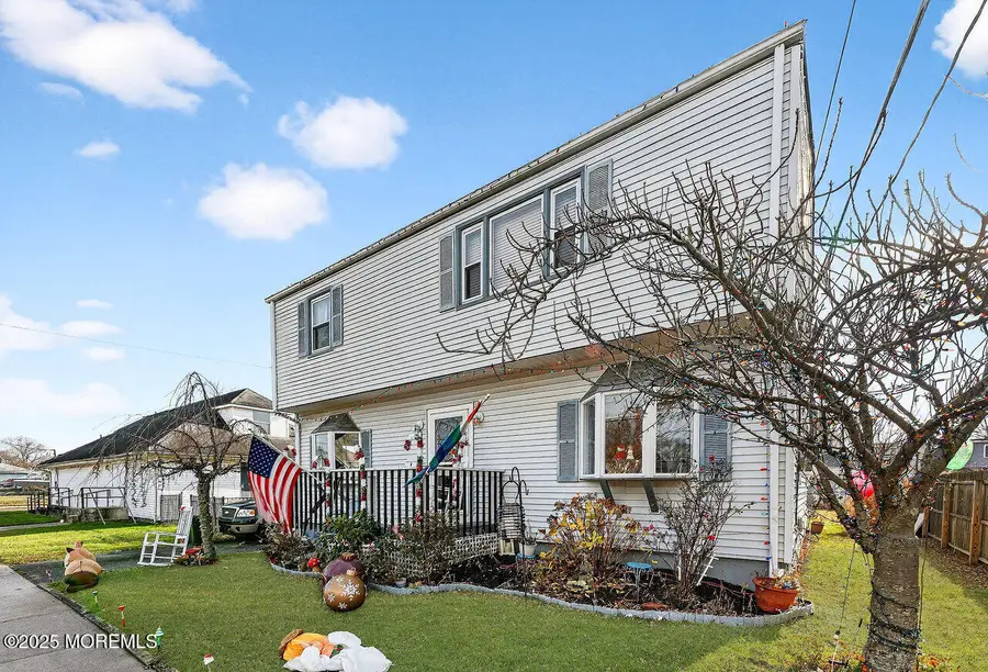 114 Maple Avenue, Keansburg, NJ 07734 - Image #2