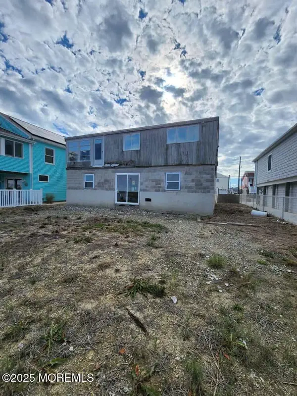 389 Kingfisher Road, Tuckerton, NJ 08087