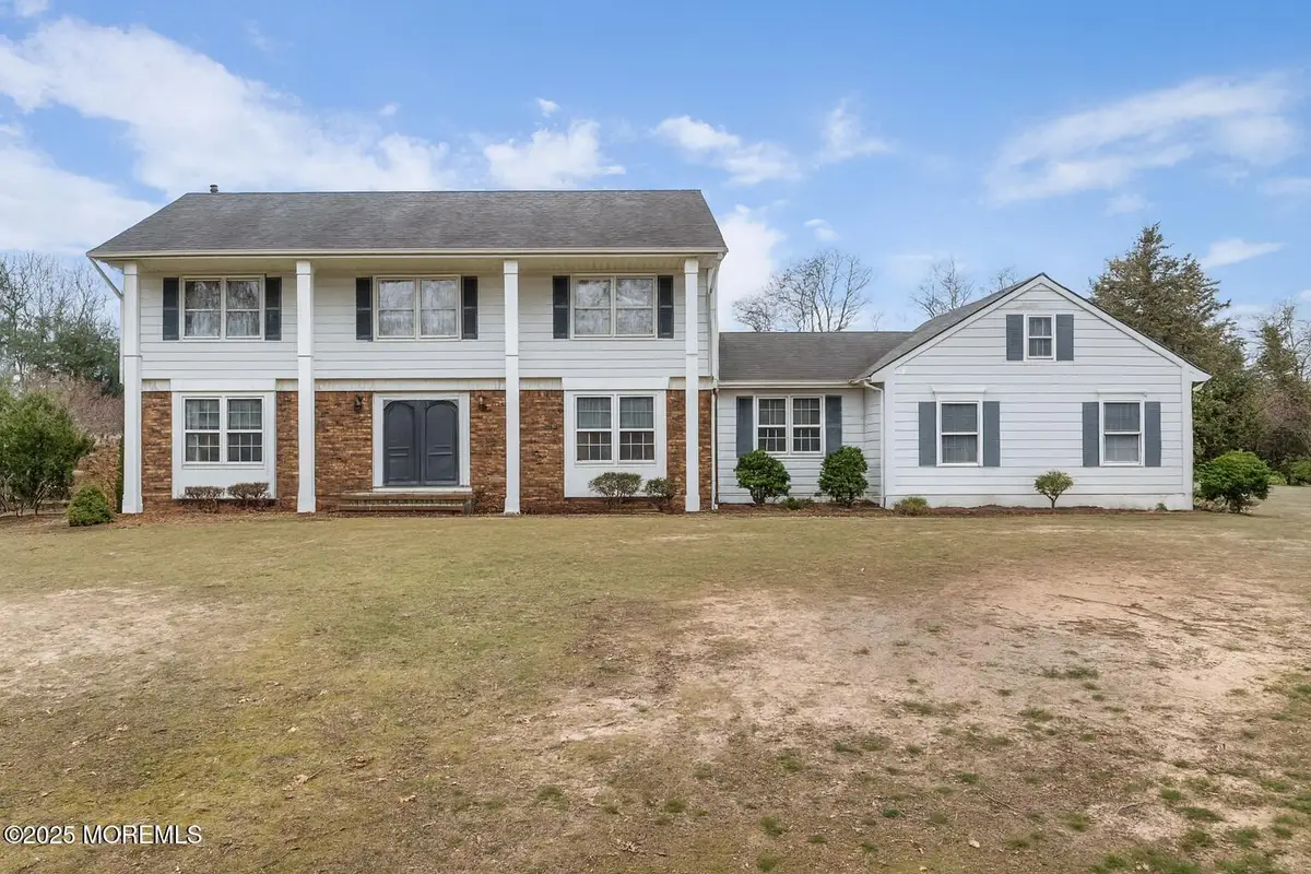 17 Terry Lane, Middletown, NJ 07748 - Image #1