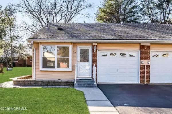 114A Hudson Parkway, Whiting, NJ 08759