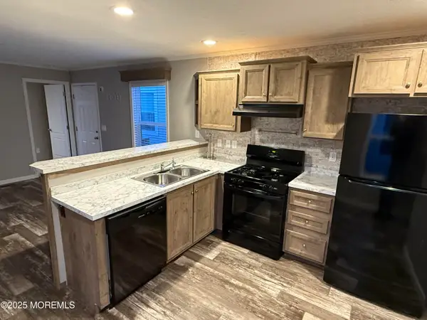 7 John Street, Keansburg, NJ 07734