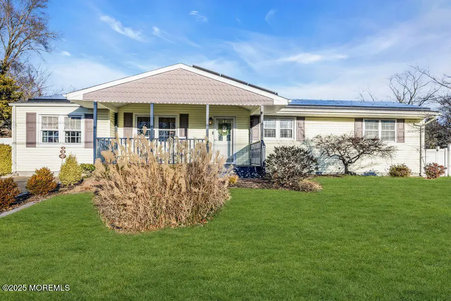 7 Maple Lane, Howell, NJ 07731 - Image #2