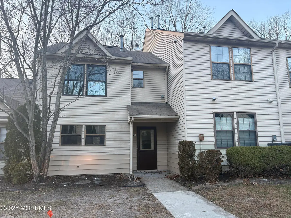 1201 Bluebell Drive, Jackson, NJ 08527 - Image #1