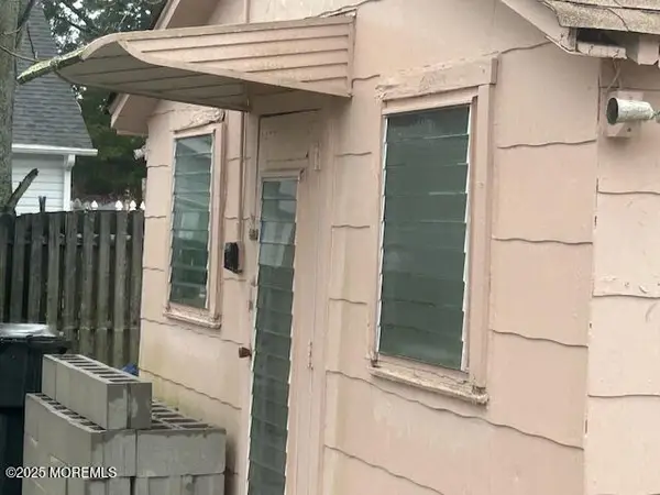 633 Mckinley Avenue, Toms River, NJ 08753