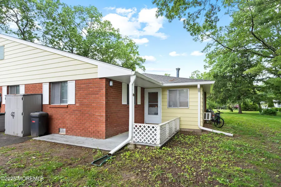 9 D Dove Street #D, Manchester Township, NJ 08759 - Image #2