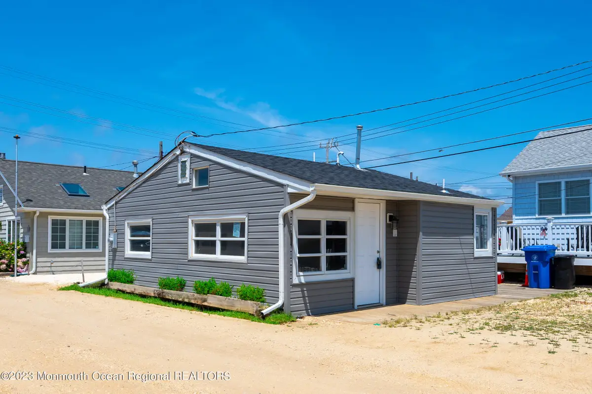 34 Crane Way, Lavallette, NJ 08735 - Image #1