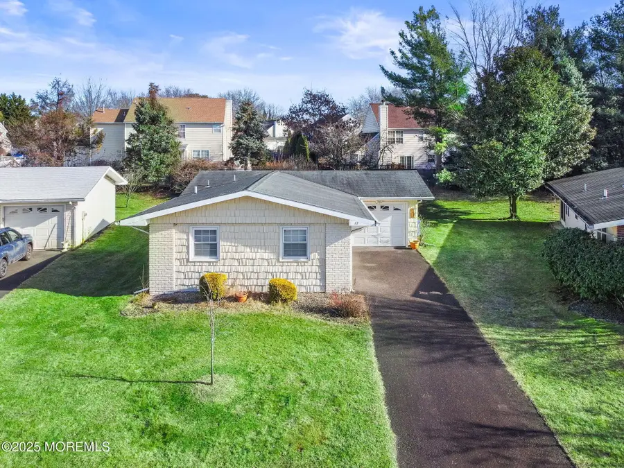 12 Dickinson Road, Brick, NJ 08724 - Image #2