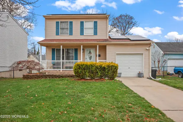 30 Mcdermott Street, Freehold, NJ 07728