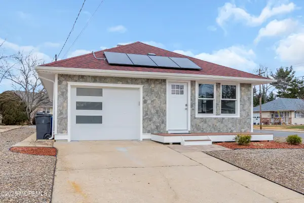 1738 Yorktowne Boulevard, Toms River, NJ 08753