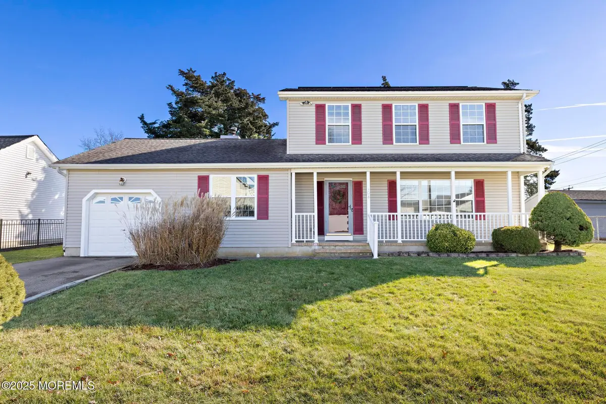 104 Greenwood Lake Road, Mystic Island, NJ 08087 - Image #1