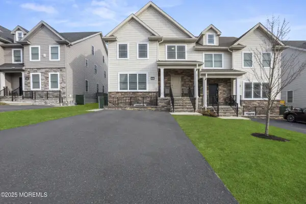 119 Zinfandel Road, Lakewood, NJ 08701