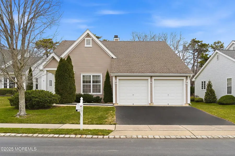 6 Swan Lake Court, Barnegat, NJ 08005 - Image #2