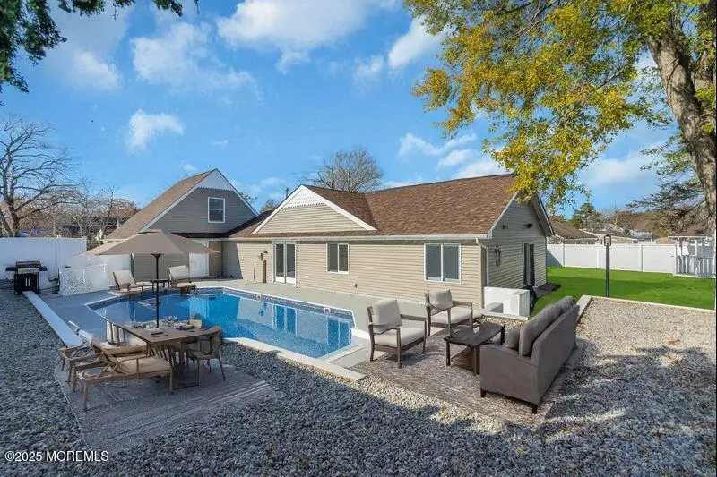 504 Devoe Avenue, Forked River, NJ 08731 - Image #2