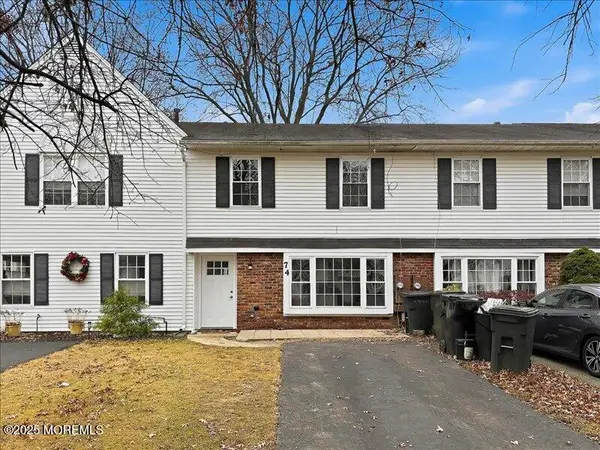 74 Fieldcrest Way, Hazlet, NJ 07730
