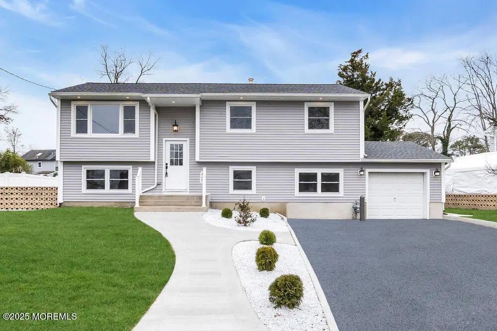107 Oak Hill Drive, Toms River, NJ 08753 - Image #1