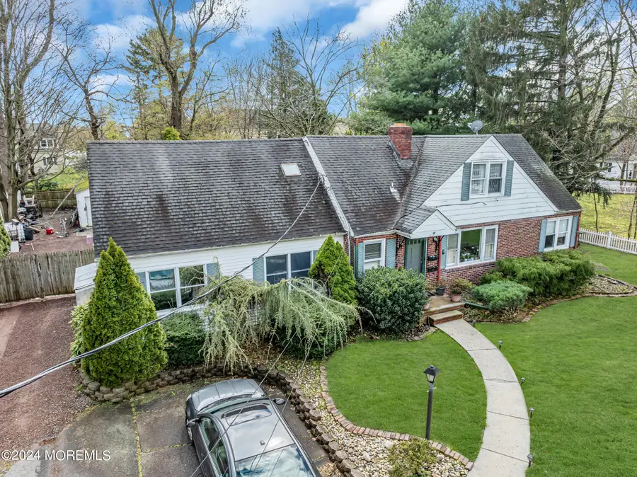 8 Woolley Place, West Long Branch, NJ 07764 - Image #3