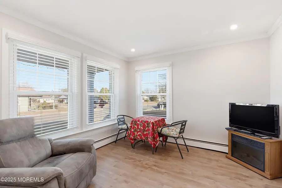 12 Plymouth Drive, Holiday Heights, NJ 08721 - Image #2