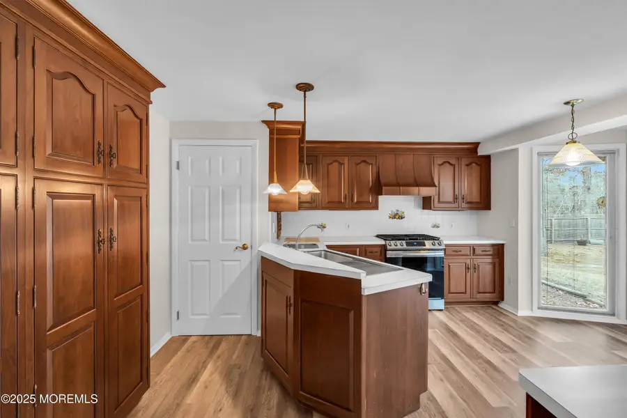 50 Cliffside Drive, Toms River, NJ 08755 - Image #3