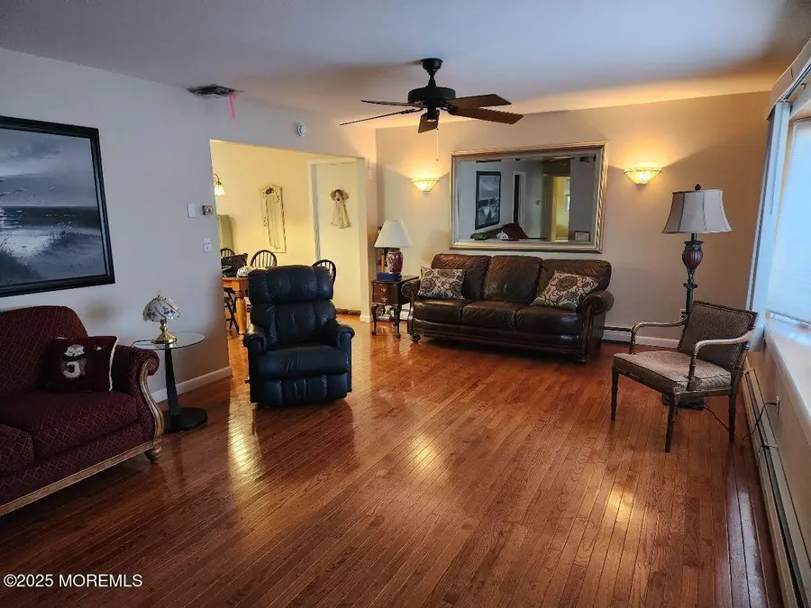 531 Azalea Drive, Brick, NJ 08724 - Image #2