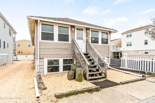 53 Carteret Avenue, Seaside Heights, NJ 08751