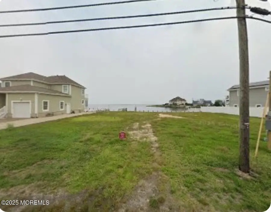 1218 Laurel Boulevard, Lanoka Harbor, NJ 08734 - Image #3
